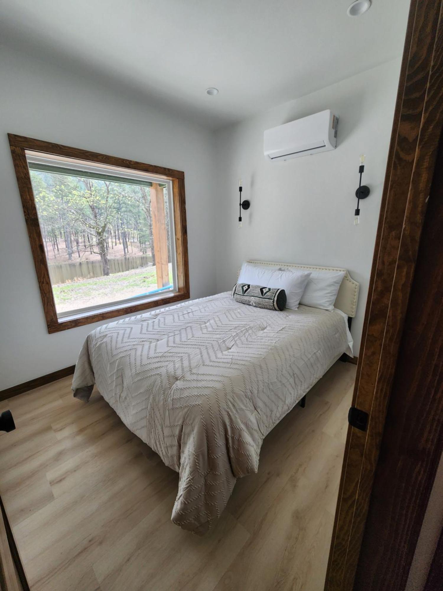 The Cabins At Northwood Trails Hot Springs Exterior photo